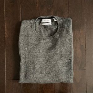 Calvin Klein Sweater